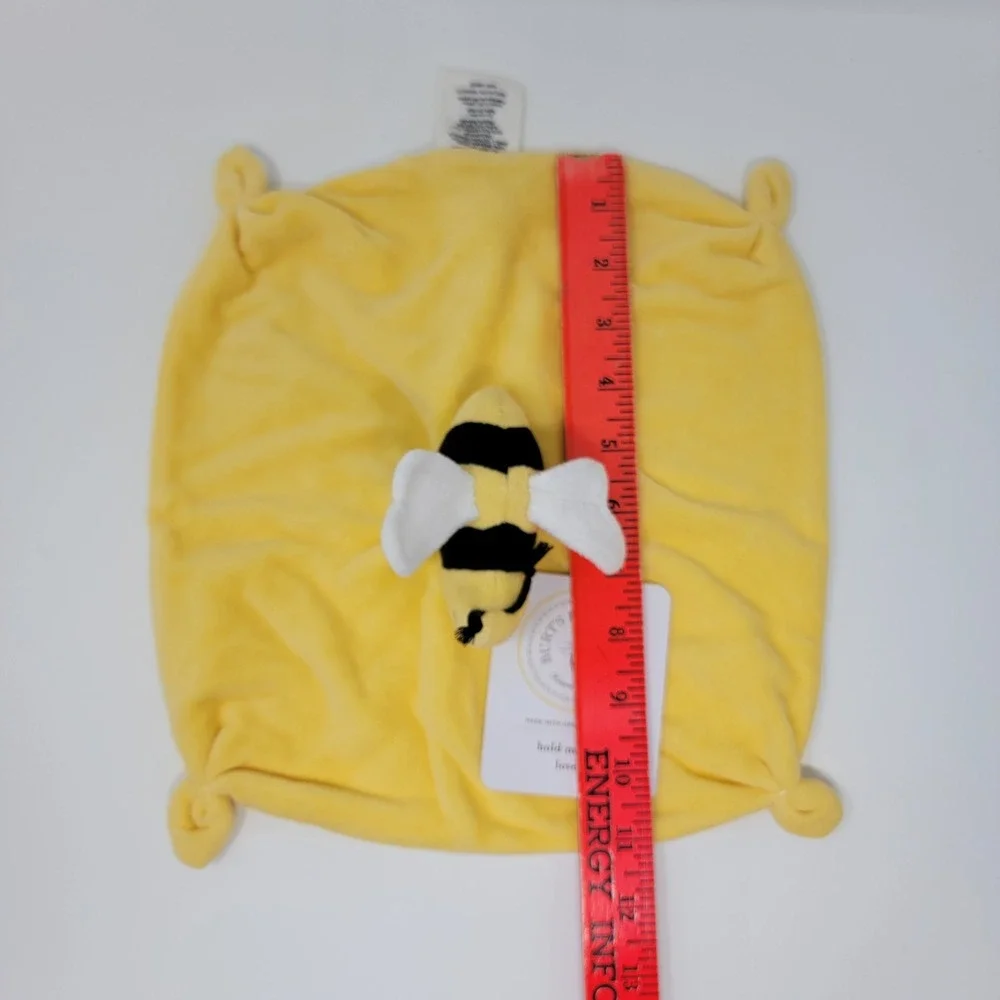NWT Burt's Bees Baby Yellow Hold Me Bee Lovey Organic Cotton Security Blanket